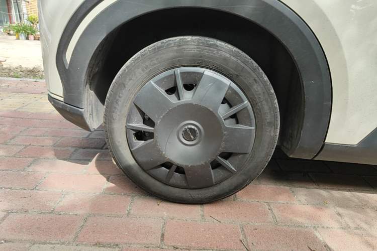 Used BYD Seagull 2024 Honor Edition 305km Dynamic Version Right Rear Wheel Hub