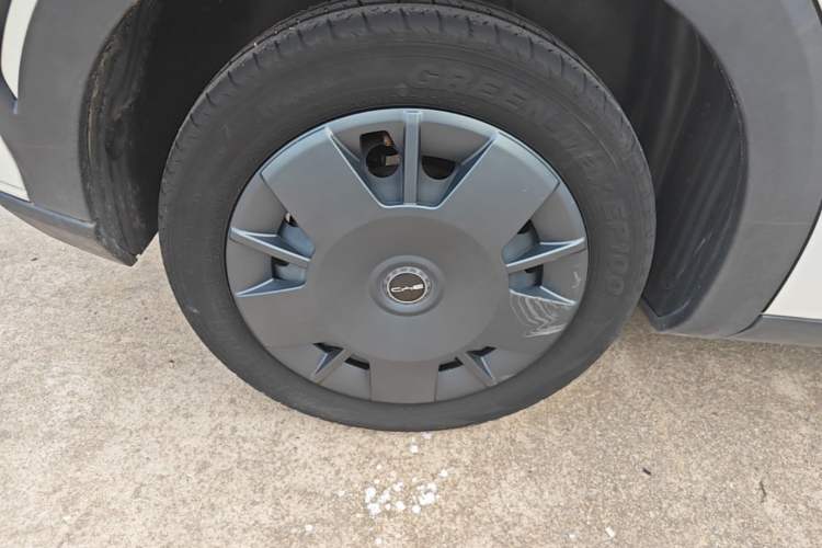 Used BYD Seagull 2024 Honor Edition 305km Dynamic Version Right Rear Wheel Hub