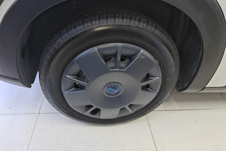Used BYD Seagull 2024 Honor Edition 305km Dynamic Version Right Rear Wheel Hub