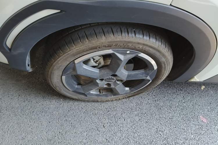 Used BYD Seagull 2024 Honor Edition 305km Freedom Version Right Rear Wheel Hub