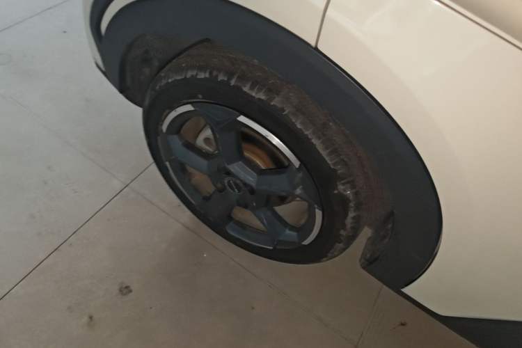 Used BYD Seagull 2024 Honor Edition 405km Flying Version Right Rear Wheel Hub
