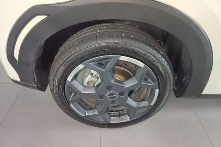 Used BYD Seagull 2024 Honor Edition 305km Freedom Version Right Rear Wheel Hub