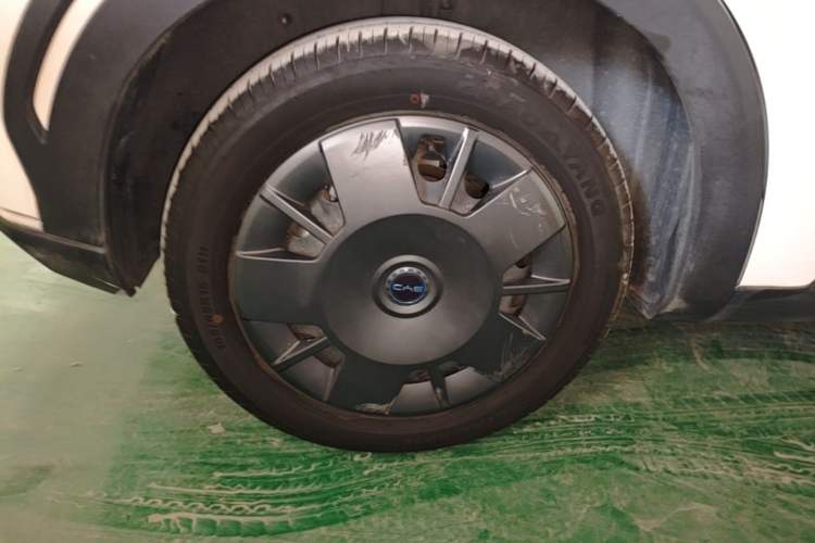 Used BYD Seagull 2024 Honor Edition 305km Dynamic Version Right Rear Wheel Hub