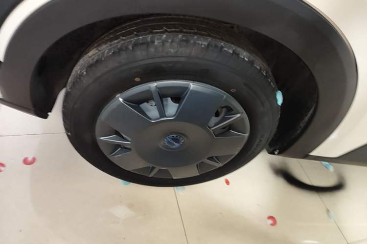 Used BYD Seagull 2024 Honor Edition 305km Dynamic Version Right Rear Wheel Hub