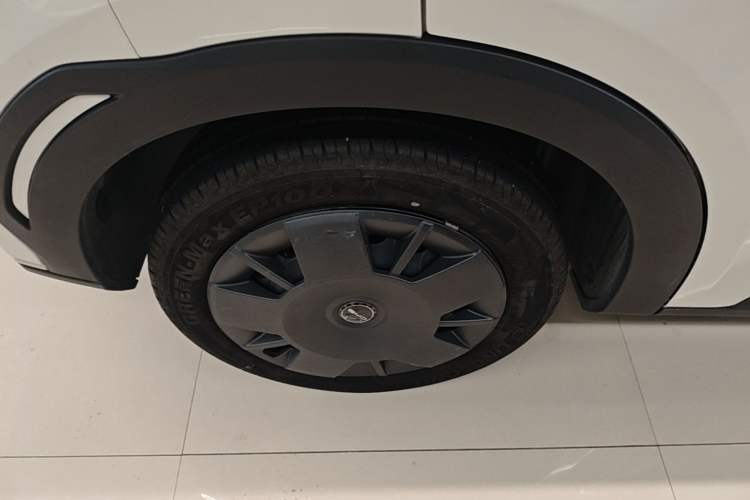 Used BYD Seagull 2024 Honor Edition 305km Dynamic Version Right Rear Wheel Hub