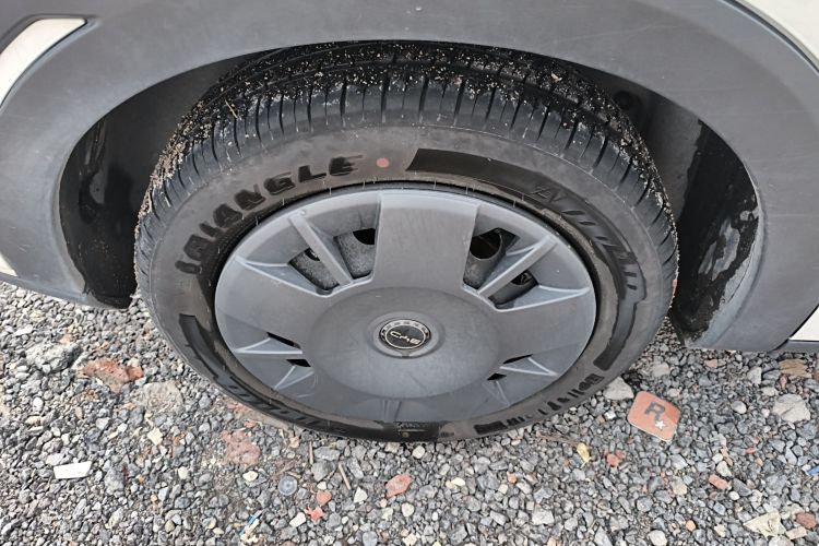 Used BYD Seagull 2024 Honor Edition 305km Dynamic Version Right Rear Wheel Hub