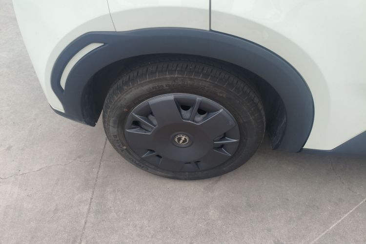 Used BYD Seagull 2024 Honor Edition 305km Dynamic Version Right Rear Wheel Hub