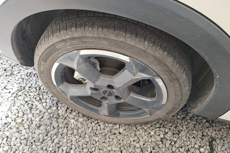Used BYD Seagull 2024 Honor Edition 405km Flying Version Right Rear Wheel Hub