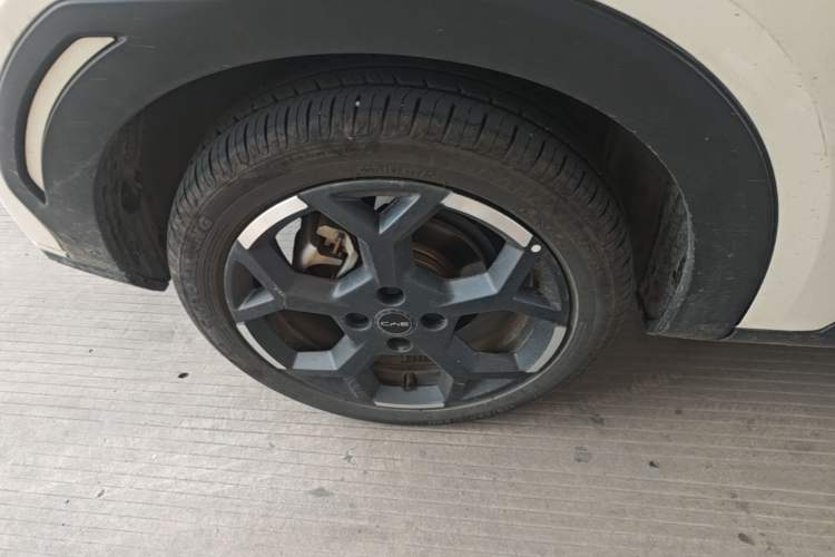 Used BYD Seagull 2024 Honor Edition 305km Freedom Version Right Rear Wheel Hub
