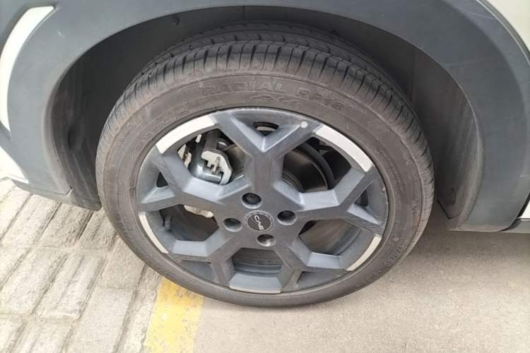 Used BYD Seagull 2024 Honor Edition 305km Freedom Version Right Rear Wheel Hub