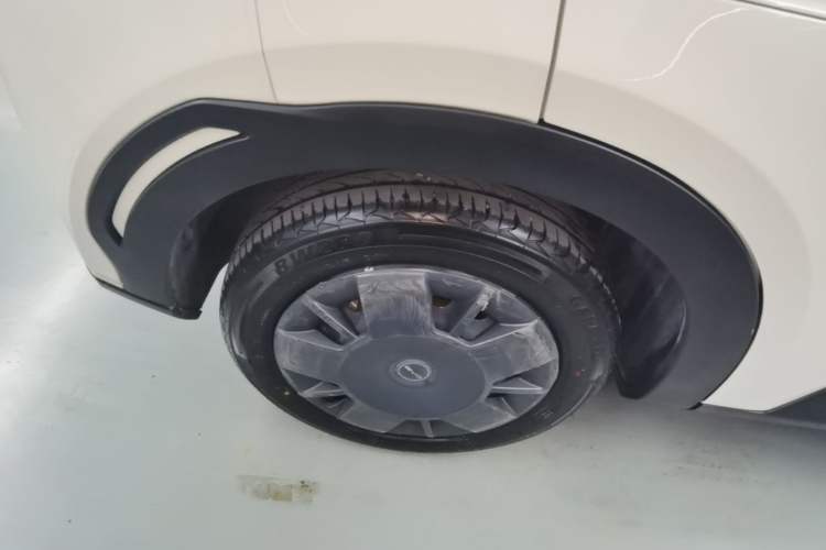 Used BYD Seagull 2024 Honor Edition 305km Dynamic Version Right Rear Wheel Hub