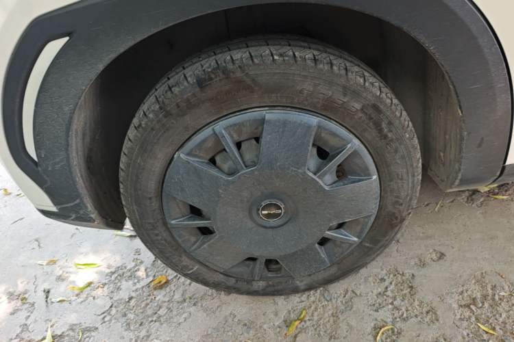 Used BYD Seagull 2024 Honor Edition 305km Dynamic Version Right Rear Wheel Hub