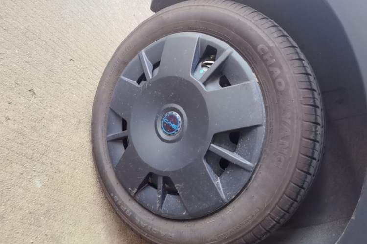 Used BYD Seagull 2024 Honor Edition 305km Dynamic Version Right Rear Wheel Hub