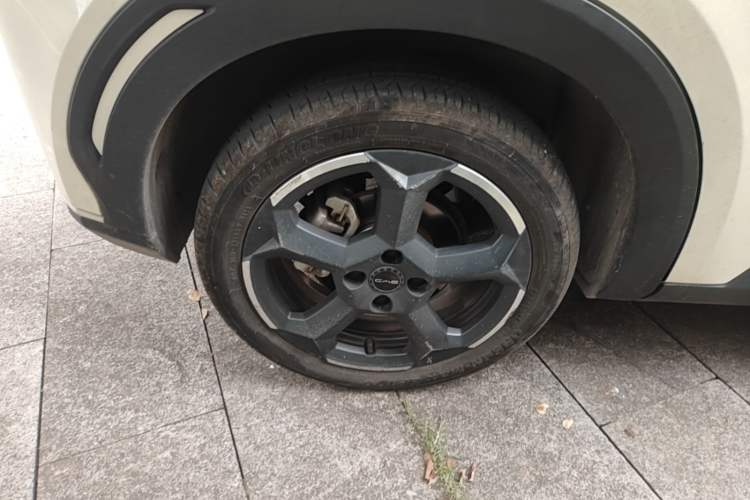 Used BYD Seagull 2024 Honor Edition 305km Freedom Version Right Rear Wheel Hub