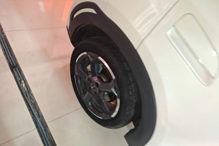 Used BYD Seagull 2024 Honor Edition 305km Freedom Version Right Rear Wheel Hub