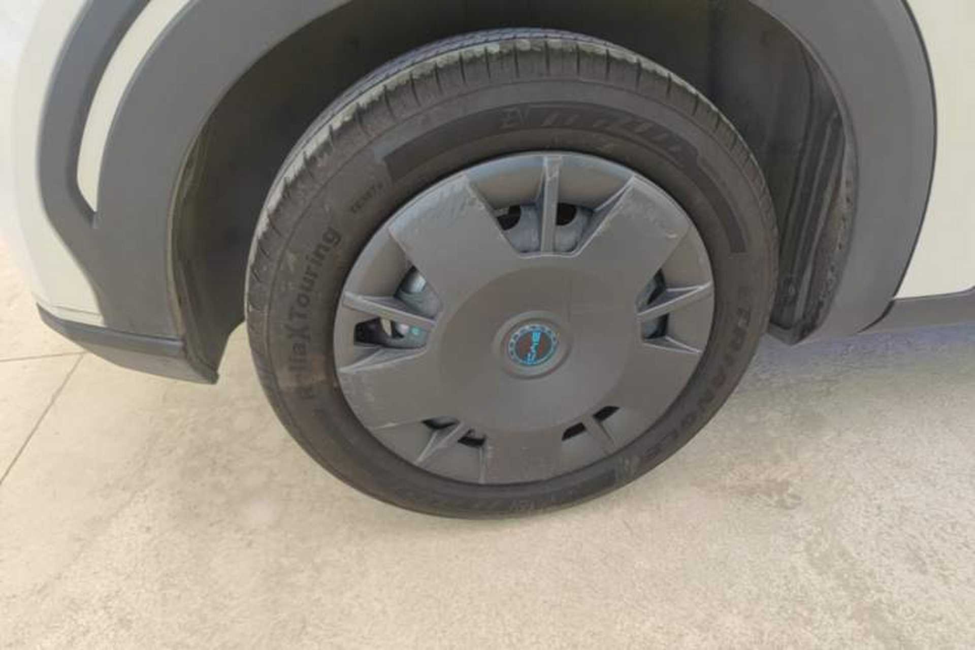 Used BYD Seagull 2024 Honor Edition 305km Dynamic Version Right Rear Wheel Hub