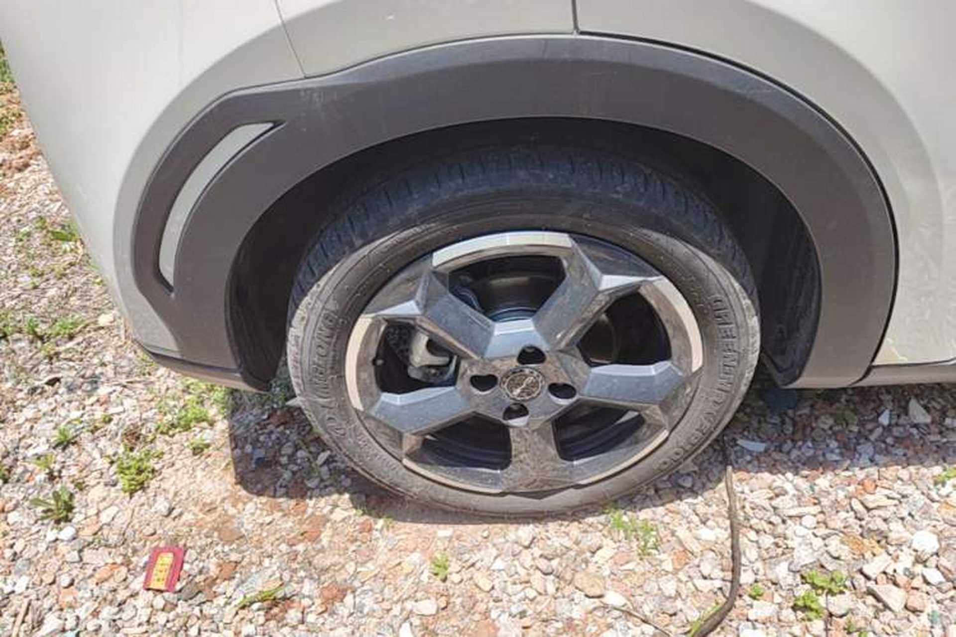 Used BYD Seagull 2024 Honor Edition 405km Flying Version Right Rear Wheel Hub
