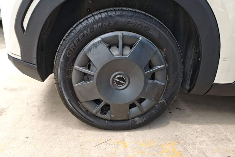 Used BYD Seagull 2024 Honor Edition 305km Dynamic Version Right Rear Wheel Hub