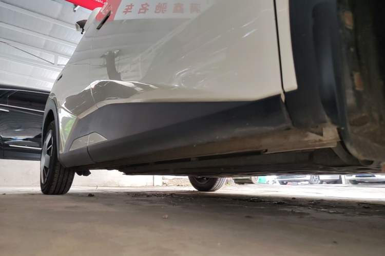 Used BYD Seagull 2024 Honor Edition 305km Dynamic Version Right Side Sill