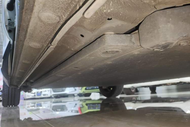 Used BYD Seagull 2024 Honor Edition 405km Flying Version Right Side Sill