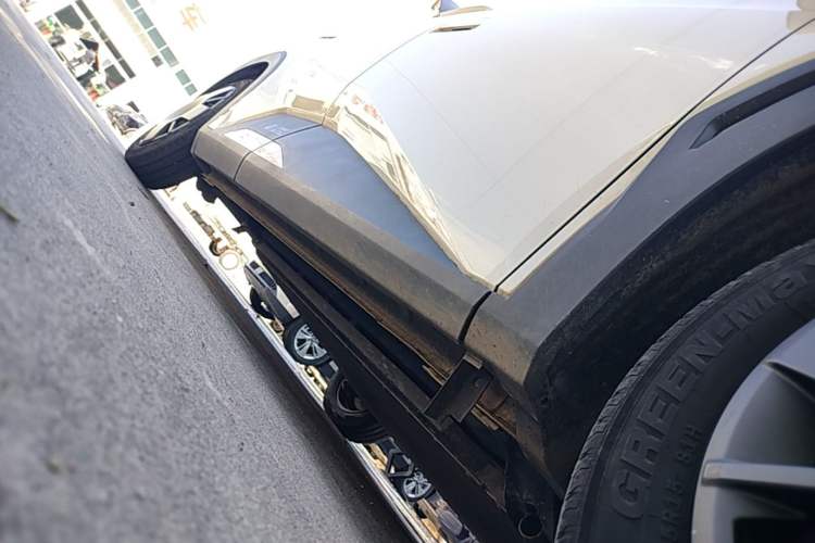 Used BYD Seagull 2024 Honor Edition 305km Dynamic Version Right Side Sill