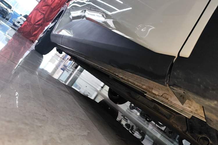 Used BYD Seagull 2024 Honor Edition 305km Dynamic Version Right Side Sill