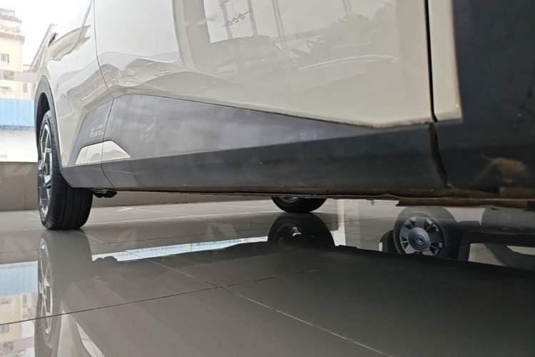 Used BYD Seagull 2024 Honor Edition 305km Freedom Version Right Side Sill