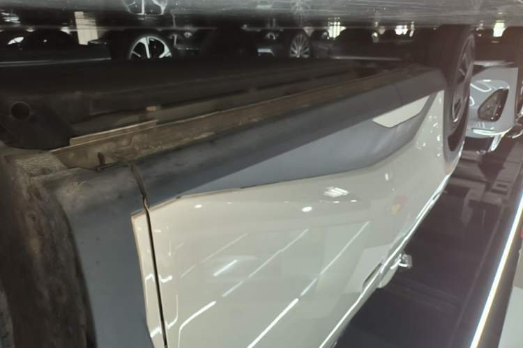 Used BYD Seagull 2024 Honor Edition 305km Dynamic Version Right Side Sill