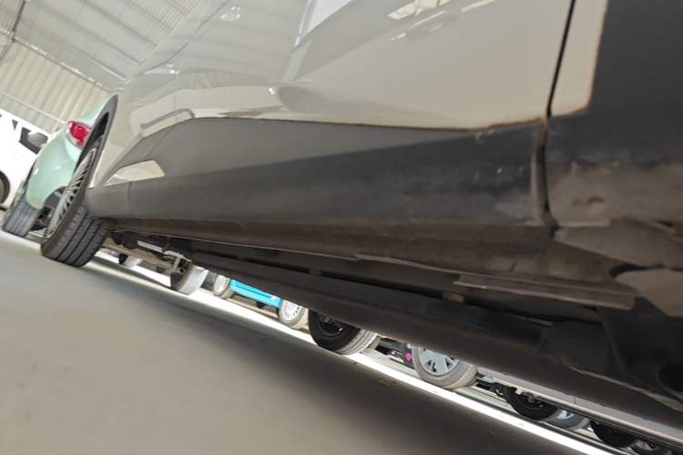 Used BYD Seagull 2024 Honor Edition 305km Dynamic Version Right Side Sill