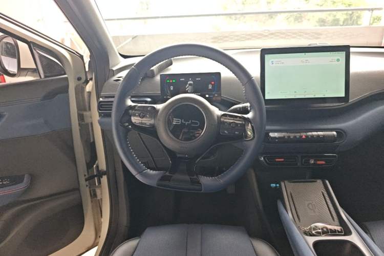 Used BYD Seagull 2024 Honor Edition 305km Freedom Version Steering Wheel