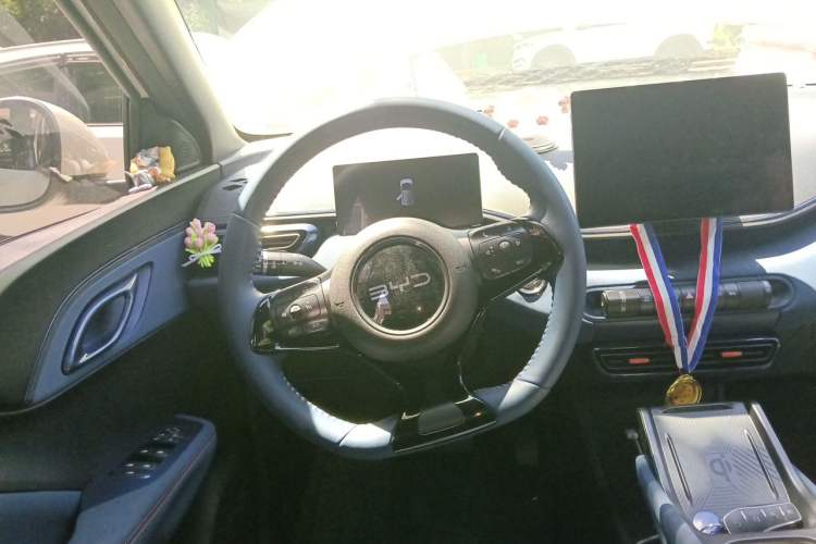 Used BYD Seagull 2024 Honor Edition 305km Freedom Version Steering Wheel