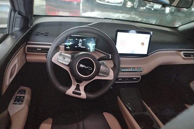 Used BYD Seagull 2024 Honor Edition 305km Dynamic Version Steering Wheel