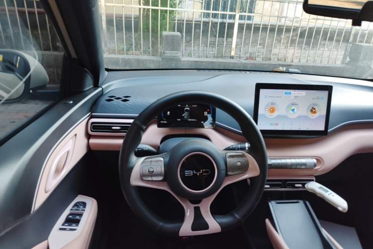 Used BYD Seagull 2024 Honor Edition 305km Dynamic Version Steering Wheel