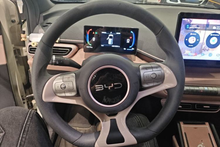 Used BYD Seagull 2024 Honor Edition 305km Dynamic Version Steering Wheel