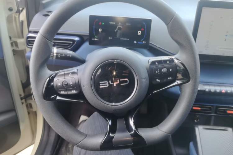 Used BYD Seagull 2024 Honor Edition 305km Dynamic Version Steering Wheel
