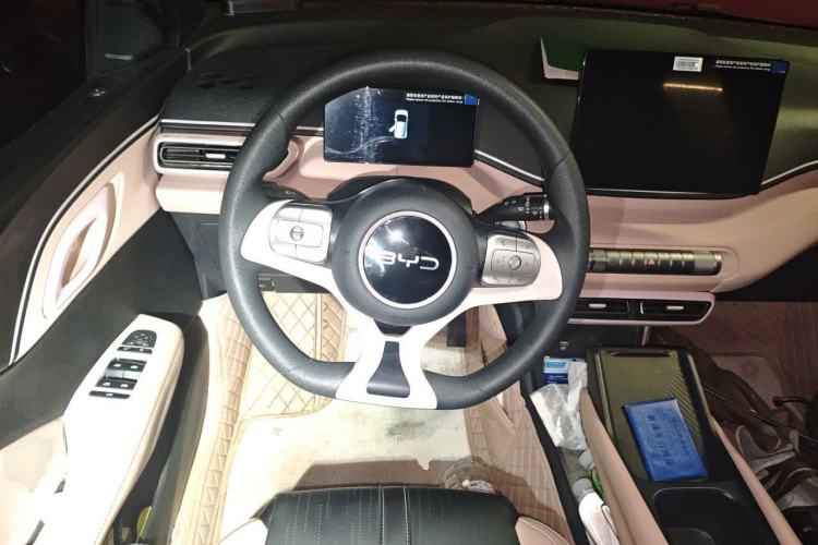 Used BYD Seagull 2024 Honor Edition 305km Dynamic Version Steering Wheel