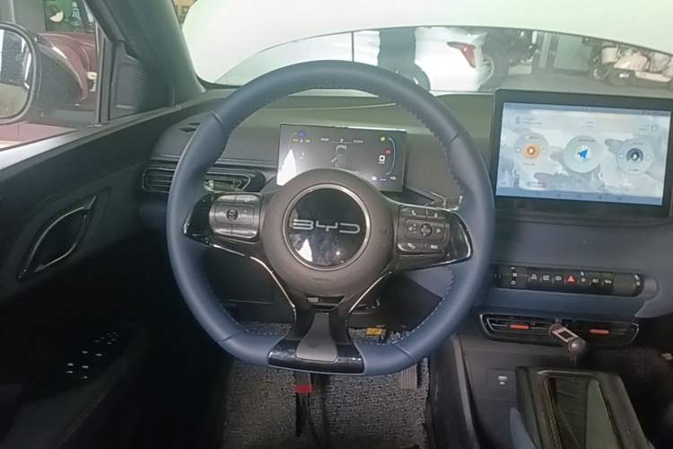 Used BYD Seagull 2024 Honor Edition 305km Freedom Version Steering Wheel