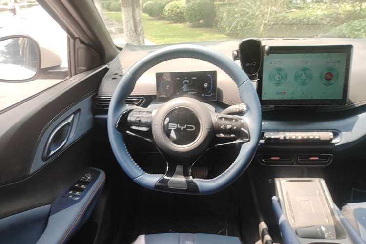 Used BYD Seagull 2024 Honor Edition 305km Freedom Version Steering Wheel