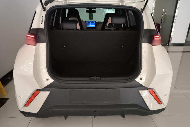Used BYD Seagull 2024 Honor Edition 305km Freedom Version Trunk