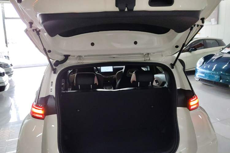 Used BYD Seagull 2024 Honor Edition 405km Flying Version Trunk