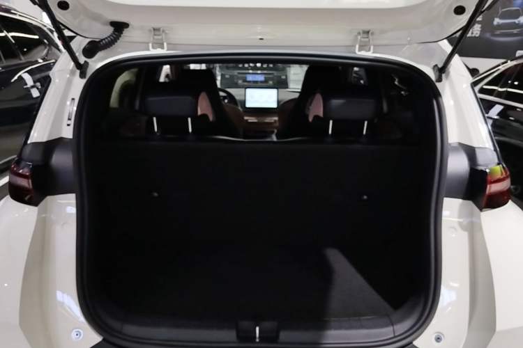Used BYD Seagull 2024 Honor Edition 305km Freedom Version Trunk