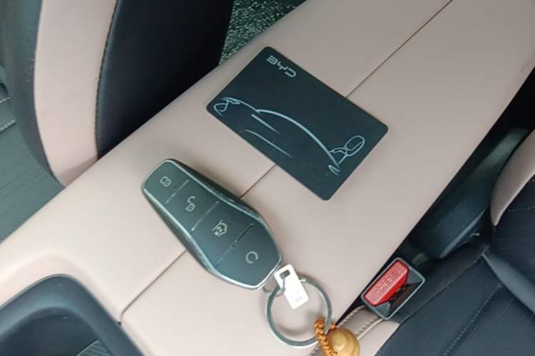 Used BYD Seagull 2024 Honor Edition 305km Freedom Version Vehicle Key