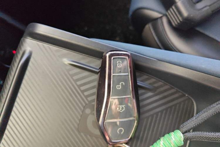 Used BYD Seagull 2024 Honor Edition 405km Flying Version Vehicle Key
