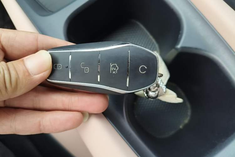 Used BYD Seagull 2024 Honor Edition 305km Freedom Version Vehicle Key