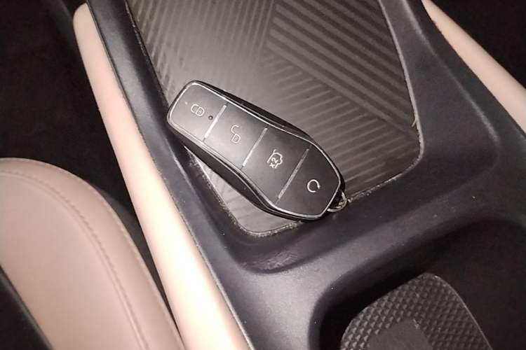 Used BYD Seagull 2024 Honor Edition 305km Dynamic Version Vehicle Key