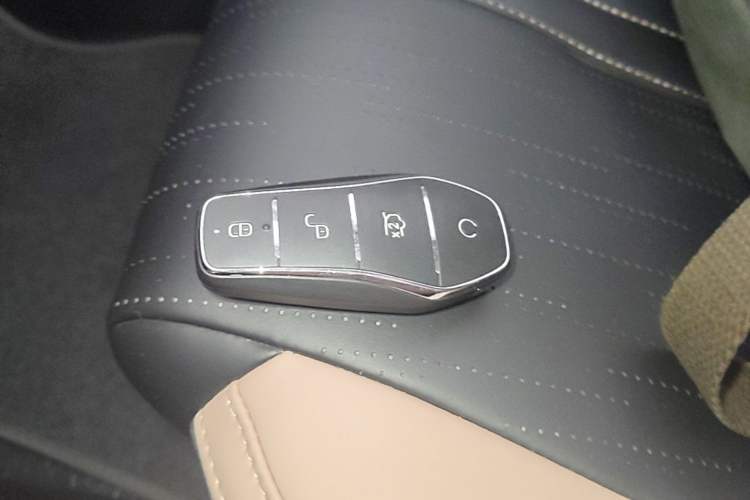 Used BYD Seagull 2024 Honor Edition 305km Dynamic Version Vehicle Key