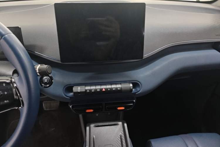 Used BYD Seagull 2024 Honor Edition 405km Flying Version Audio And AC Panel