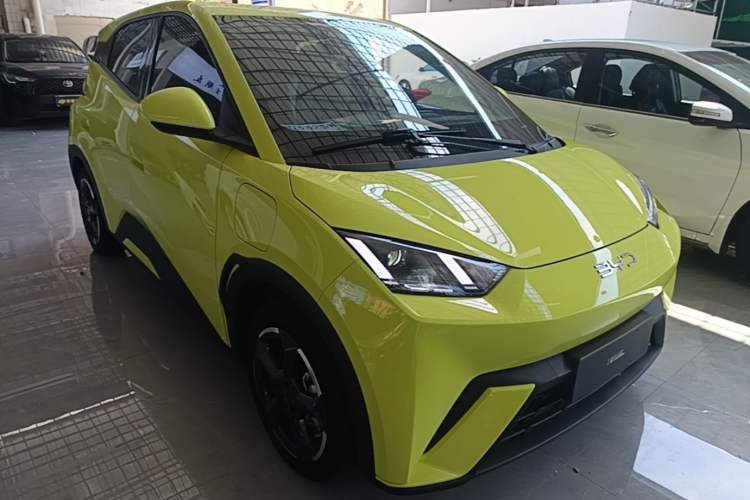 Used BYD Seagull 2024 Honor Edition 405km Flying Version Front Right 45 Deg