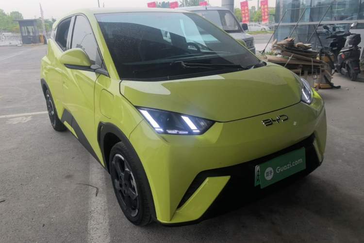 Used BYD Seagull 2024 Honor Edition 305km Freedom Version Front Right 45 Deg