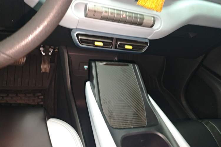 Used BYD Seagull 2024 Honor Edition 305km Dynamic Version Gear Lever